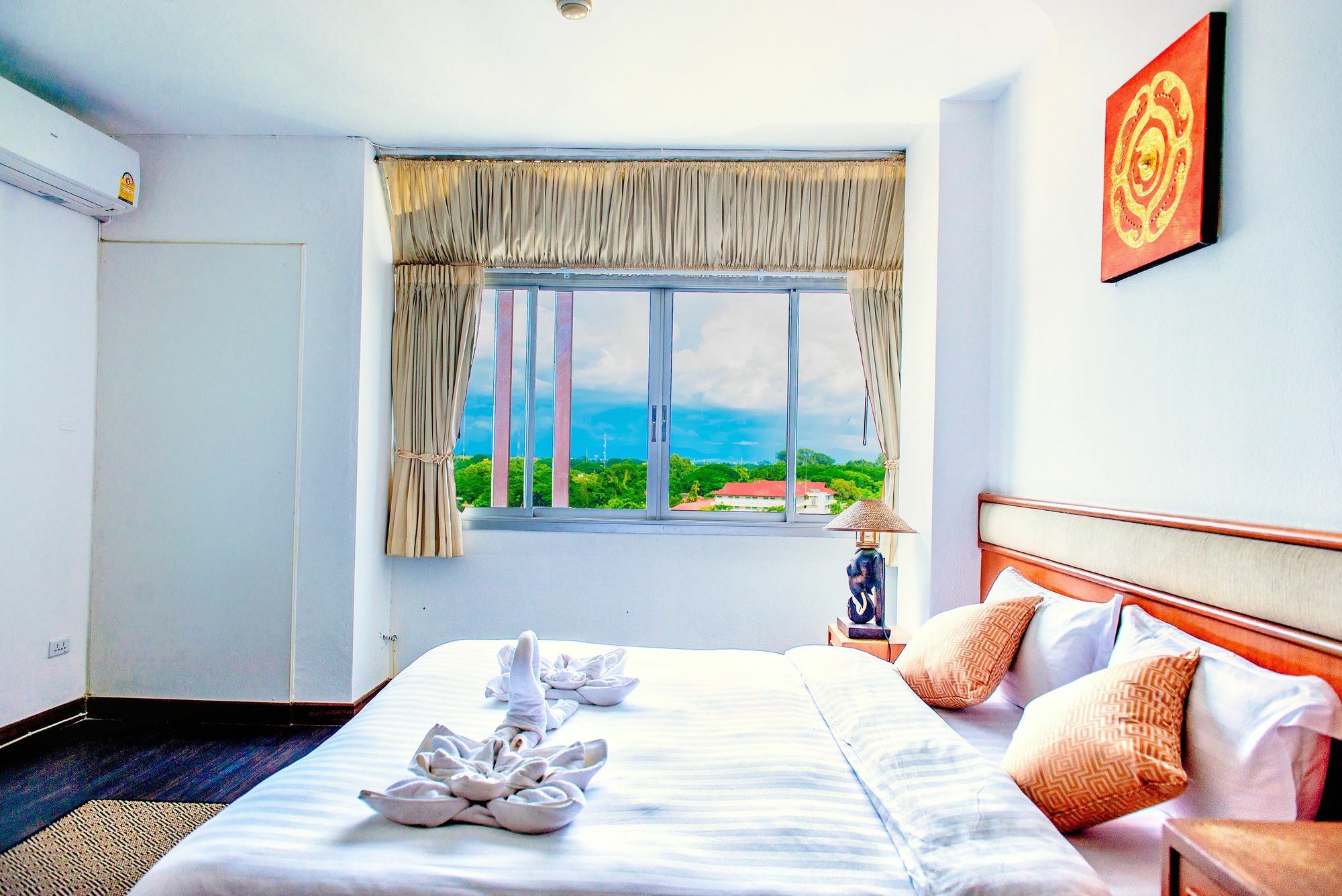 Apartament Jade Tower Downtown Chiang Mai Zewnętrze zdjęcie